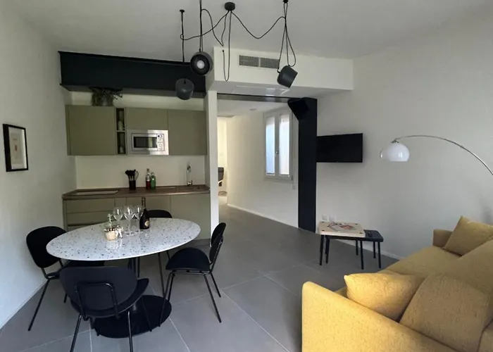 Il Giardino Segreto Apartmán Faggeto Lario